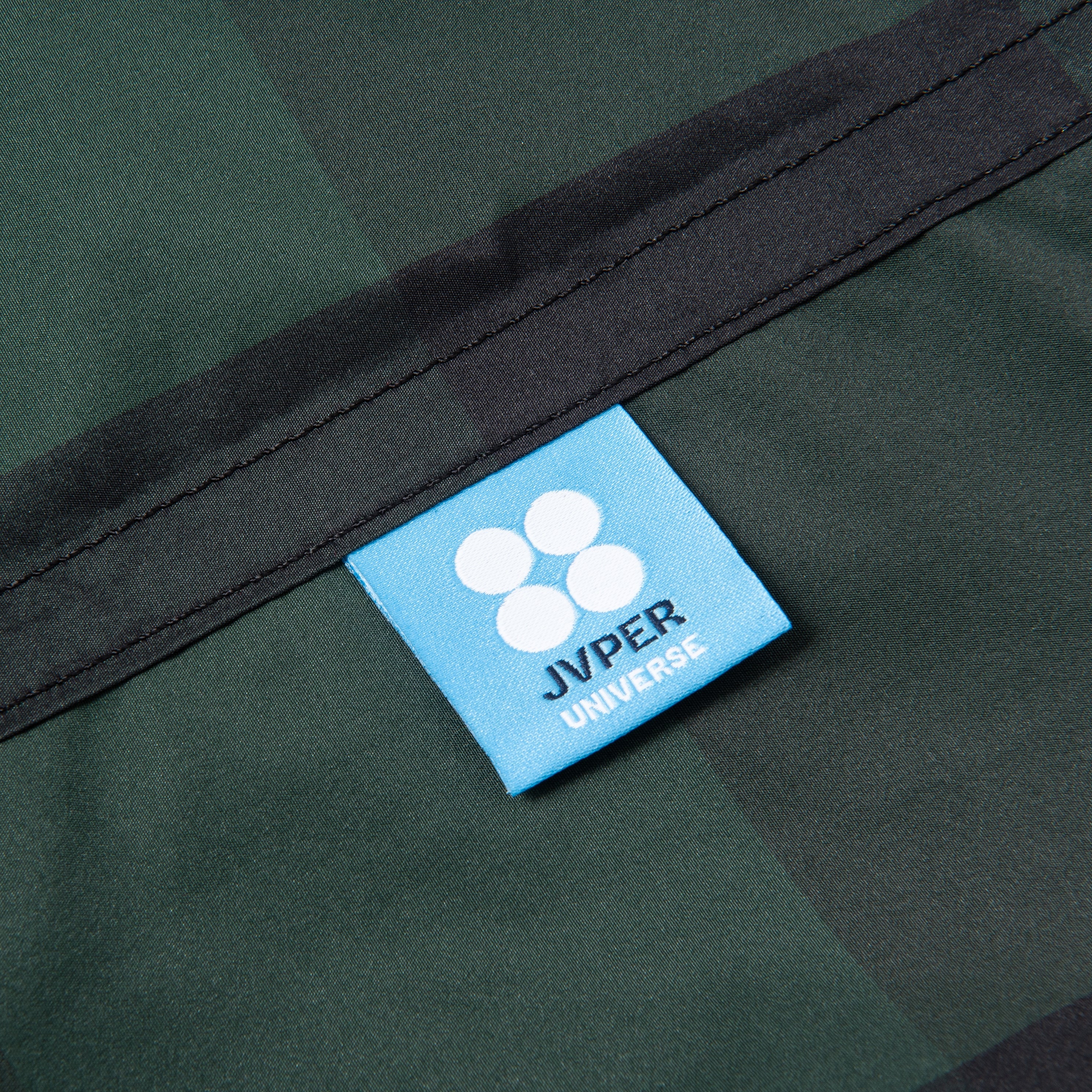 유니버스 체크 나일론 토트백 - 딥그린 체크