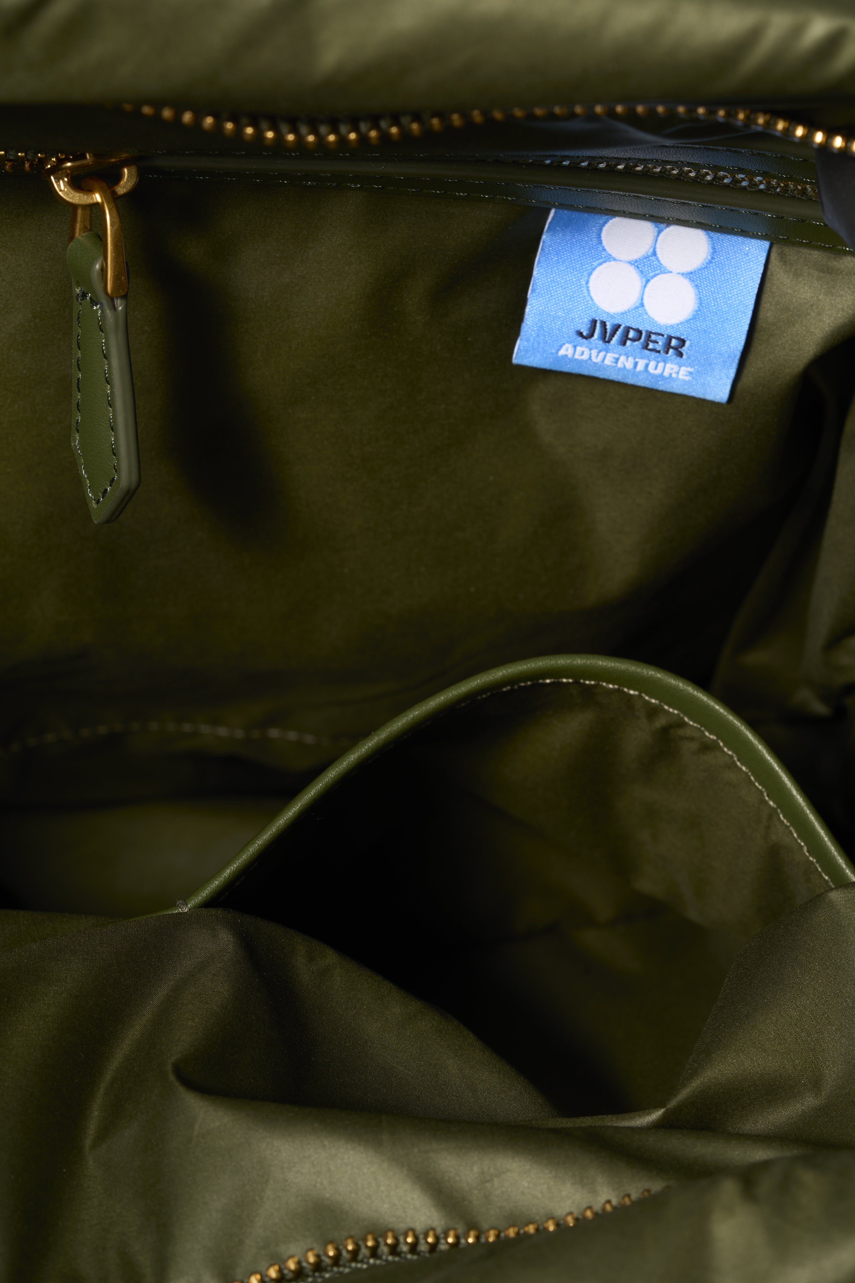 Adventure Padded Light Nylon Shoulder Bag – KHAKI