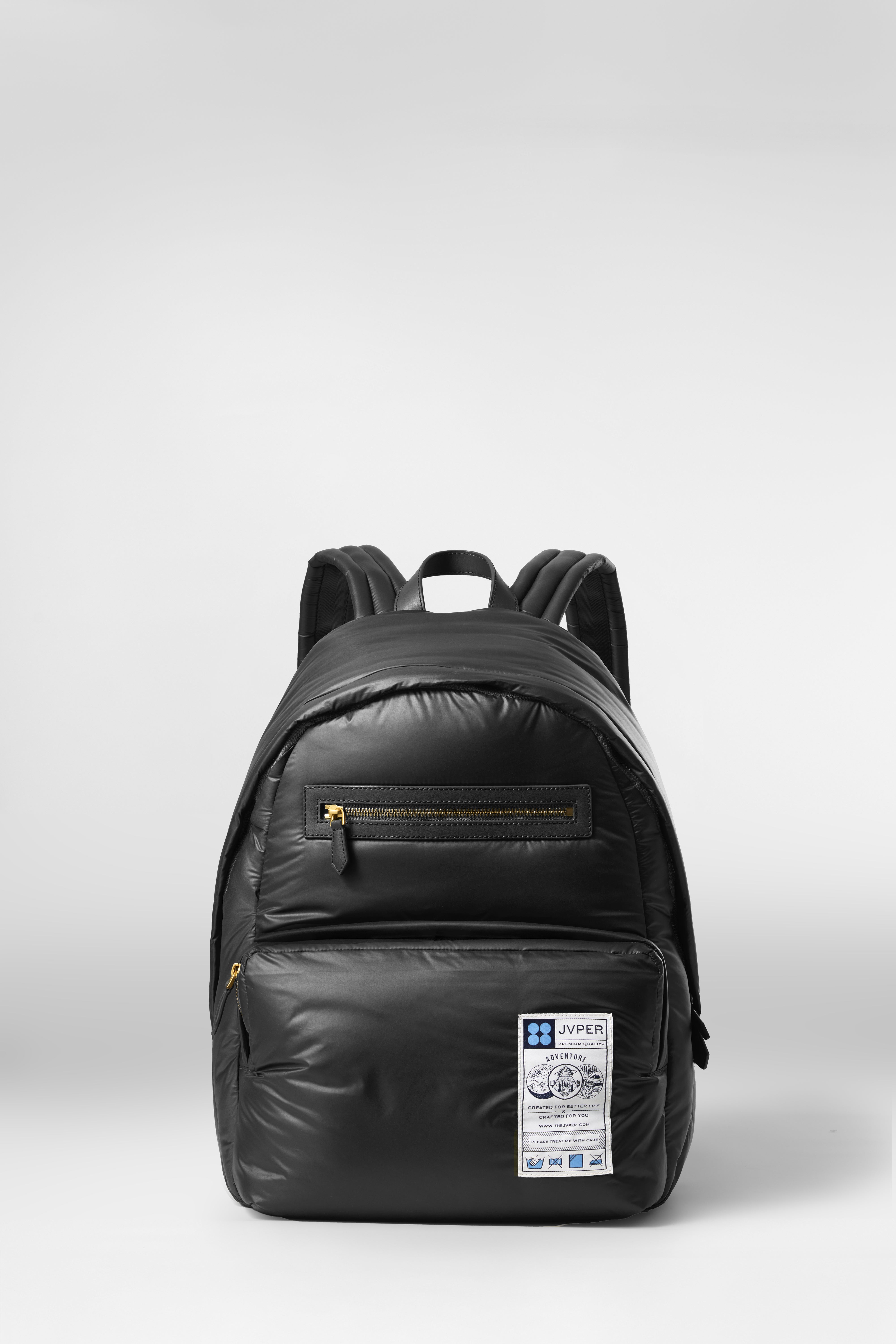 アドベンチャー パッド入りライトナイロン バックパック(ブラック)