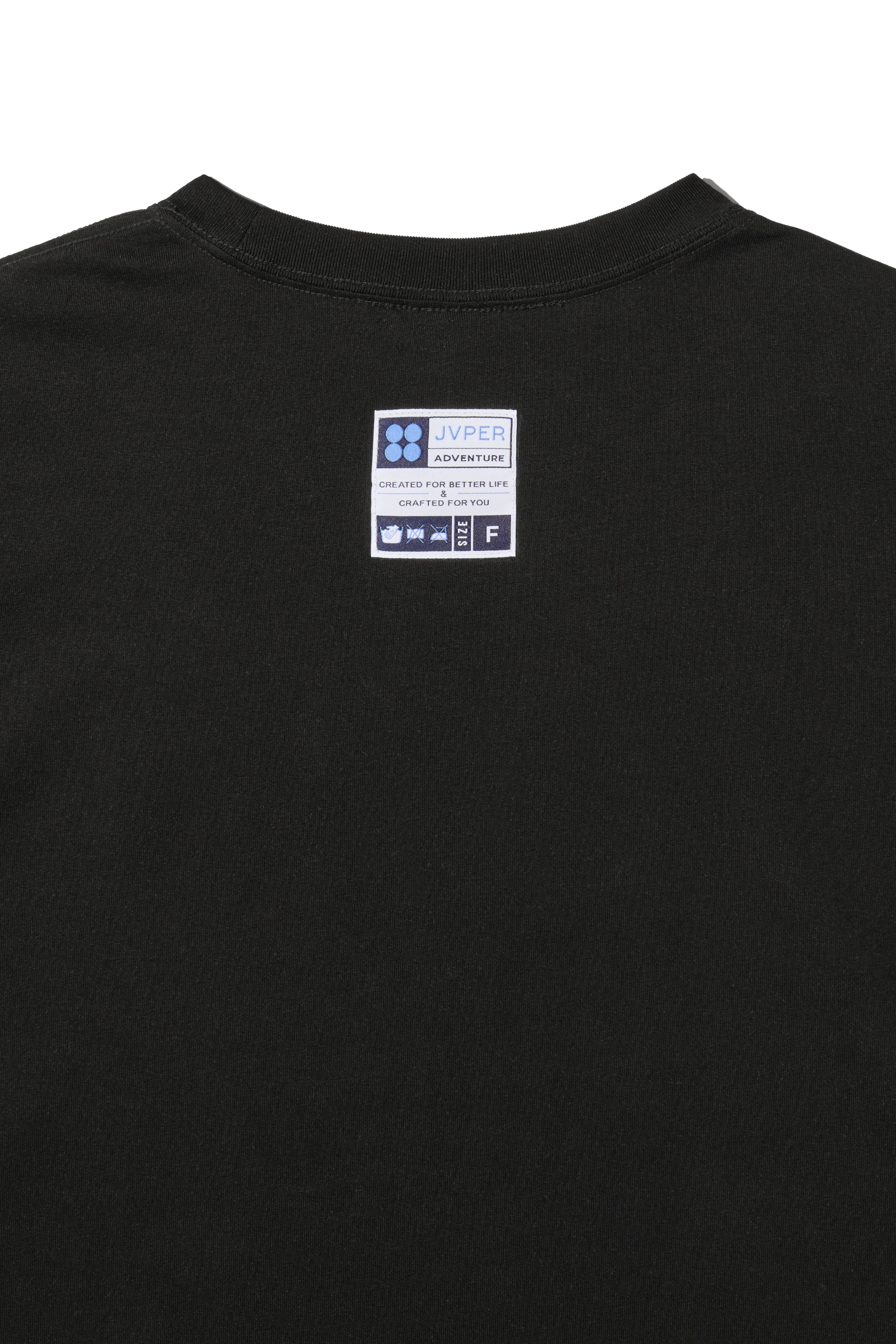어드벤쳐 그래픽 티셔츠 – 블랙