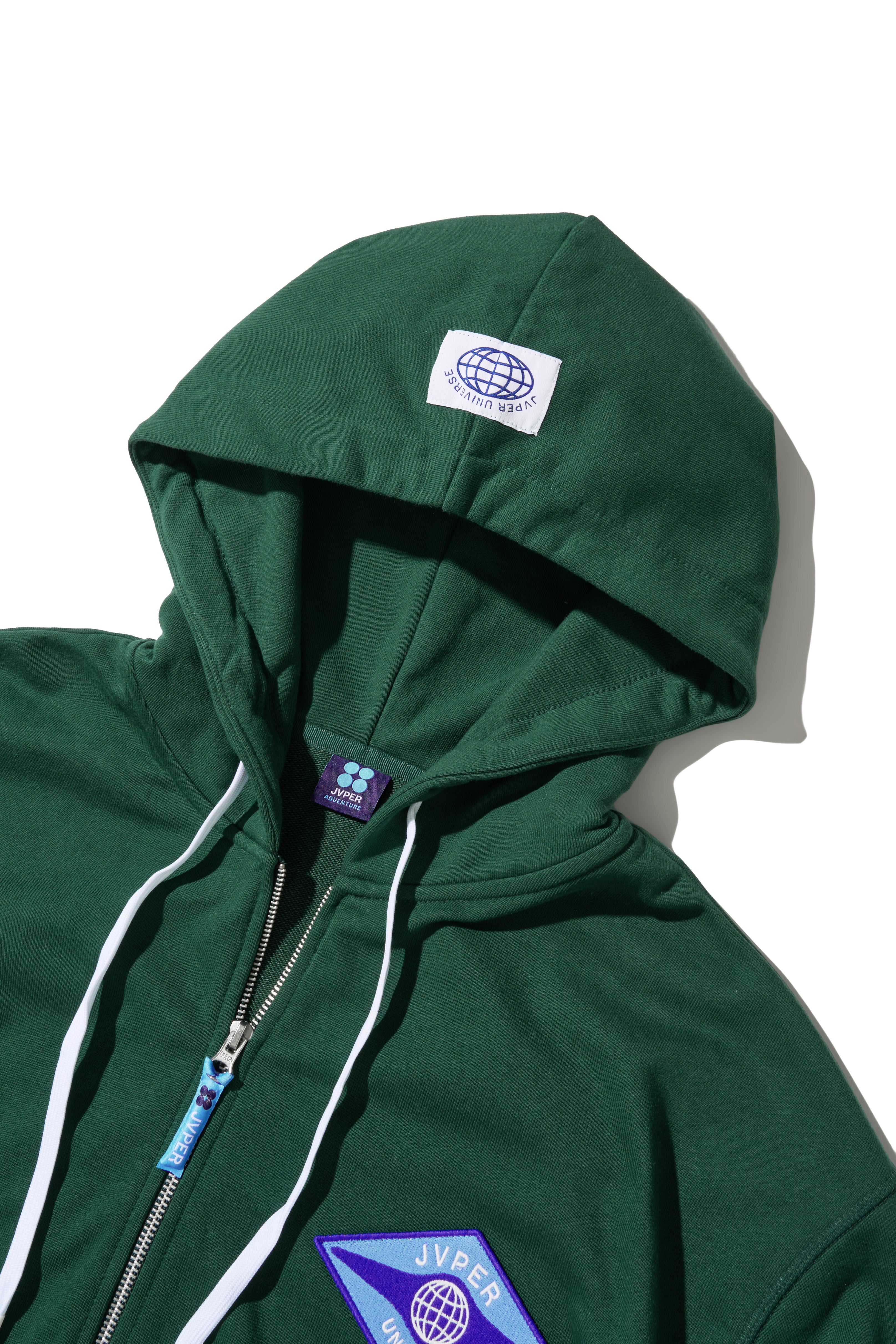 유니버스 다이아몬드 엠블럼 자수 패치 집업 후디 – 그린